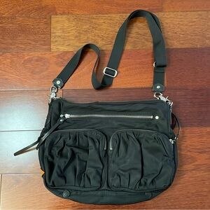 MZ Wallace Hayley Crossbody Shoulder Bag Travel Black Utilitarian Classic B29‎